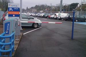 Parking EFFIA gare de Chatellerault