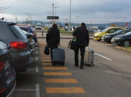 Louvigny - Parking gare Lorraine TGV - EFFIA