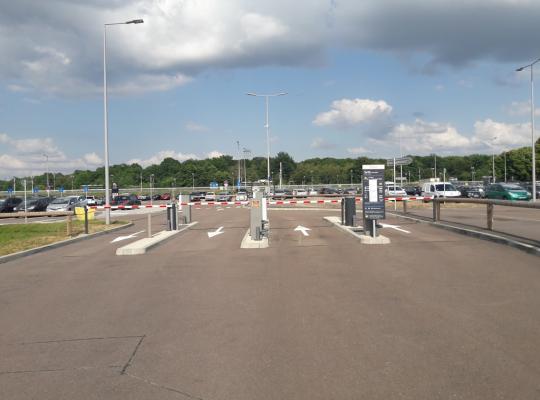 Parking de la Gare du Creusot TGV / Entrées P2