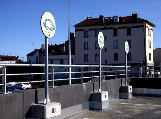 Parking Clermont-Fd places Electrique