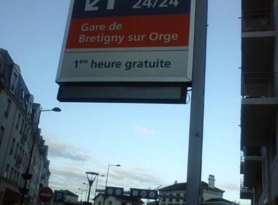 Parking de la gare de Brétigny sur Orge