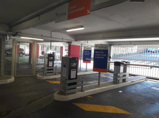 Parking Effia Gare de Pontoise
