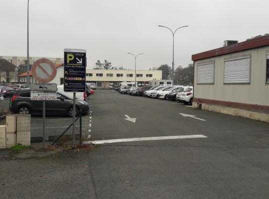 Parking EFFIA gare de Poitiers