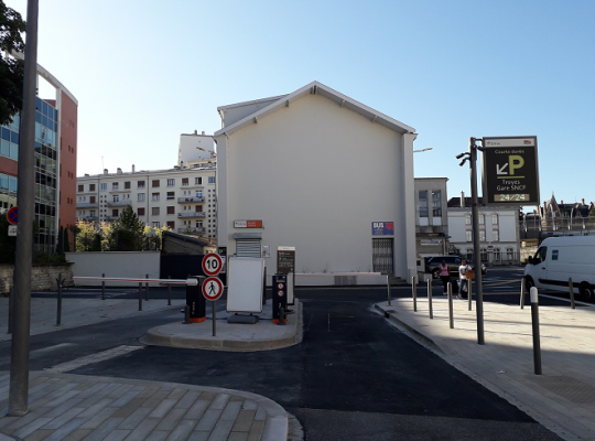 Parking Effia Gare de Troyes