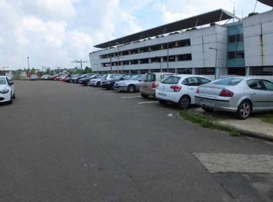 EFFIA Parking gare de Fleury les Aubrais