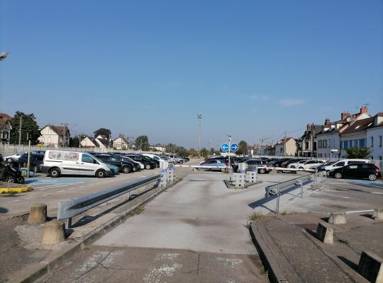 Parking gare de Vernon Giverny - EFFIA
