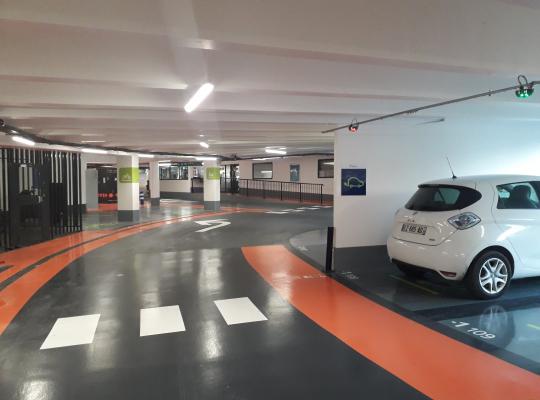 Parking 3 gares Cergy-Pontoise - EFFIA