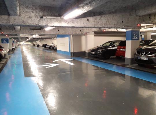 Parking Cergy-Pontoise Galeries - EFFIA