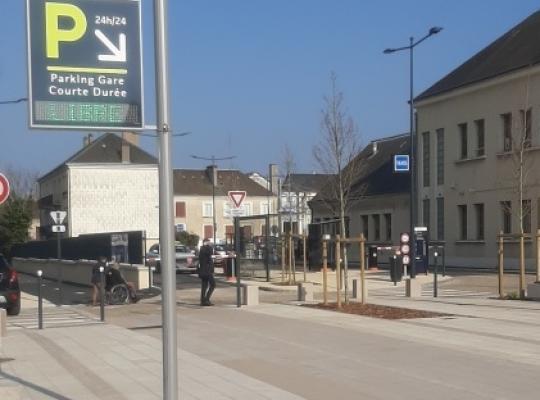 Parking courte durée gare de Châteauroux