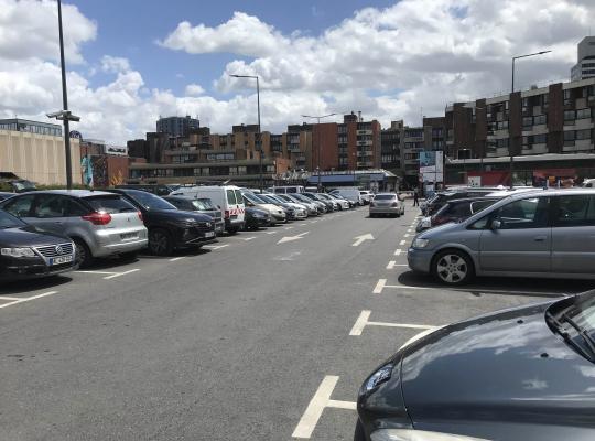 parking effia cergy marché neuf