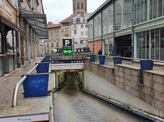 Effia_parking limoges les halles entree