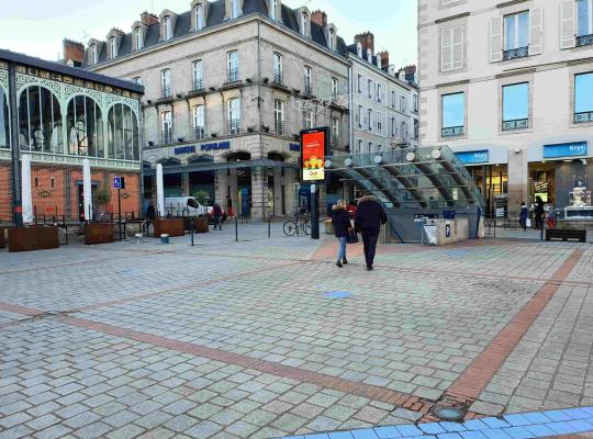 Effia_parking exterieur limoges les halles pieton