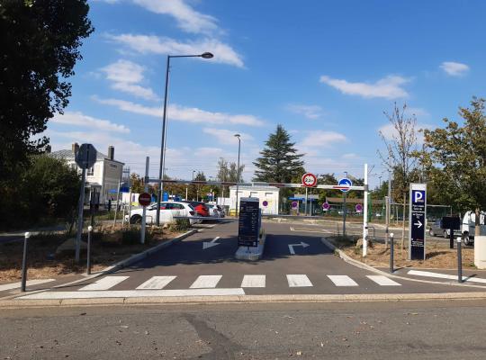 EFFIA places de parking Garancières-la-Queue P2