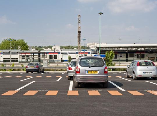 stationnement gare gagny -EFFIA