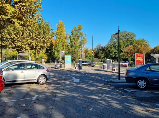 entrée parking Montélimar P2 - EFFIA