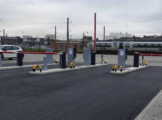Entrée parking gare Vannes