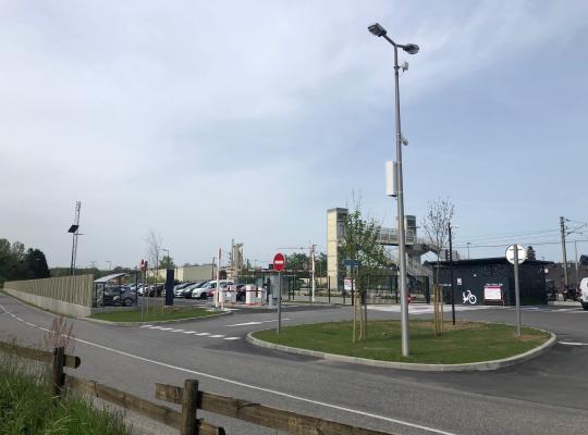 parking-perrignier-3