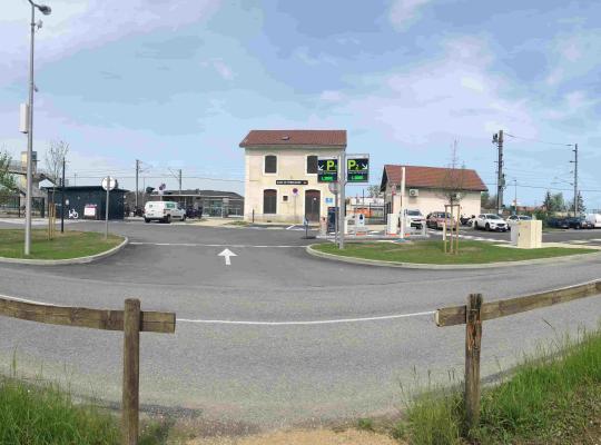 parking-perrignier-4