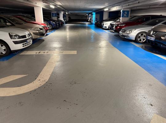 Parking aulnay abrioux