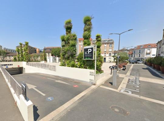 Parking aulnay abrioux