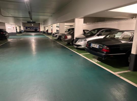 Parking Saint Maurice Montgolfier 3