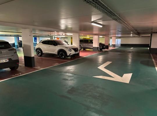 Parking Saint Maurice Montgolfier 1